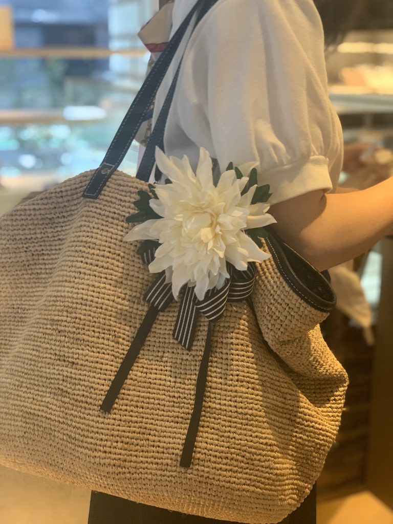 バッグの花飾り | nanakuruflowerナナクルフラワー